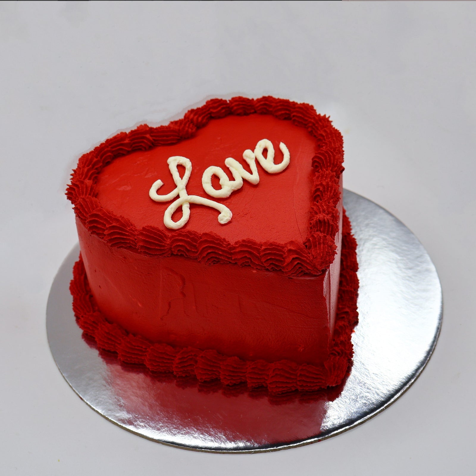 One Love Heart Cake 唯一的爱心形蛋糕